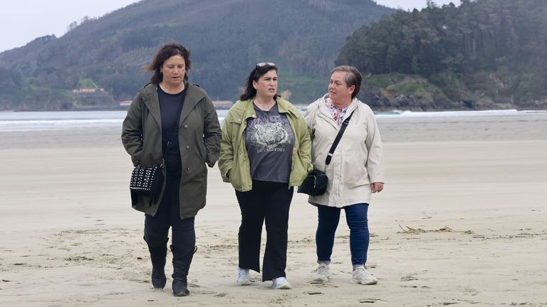 La coquina, la esperanza en Cedeira tras un año sin actividad marisquera