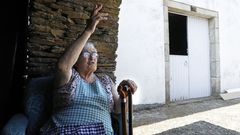 Elena Fernndez, vecina de Guntin, afectada por el terremoto del martes