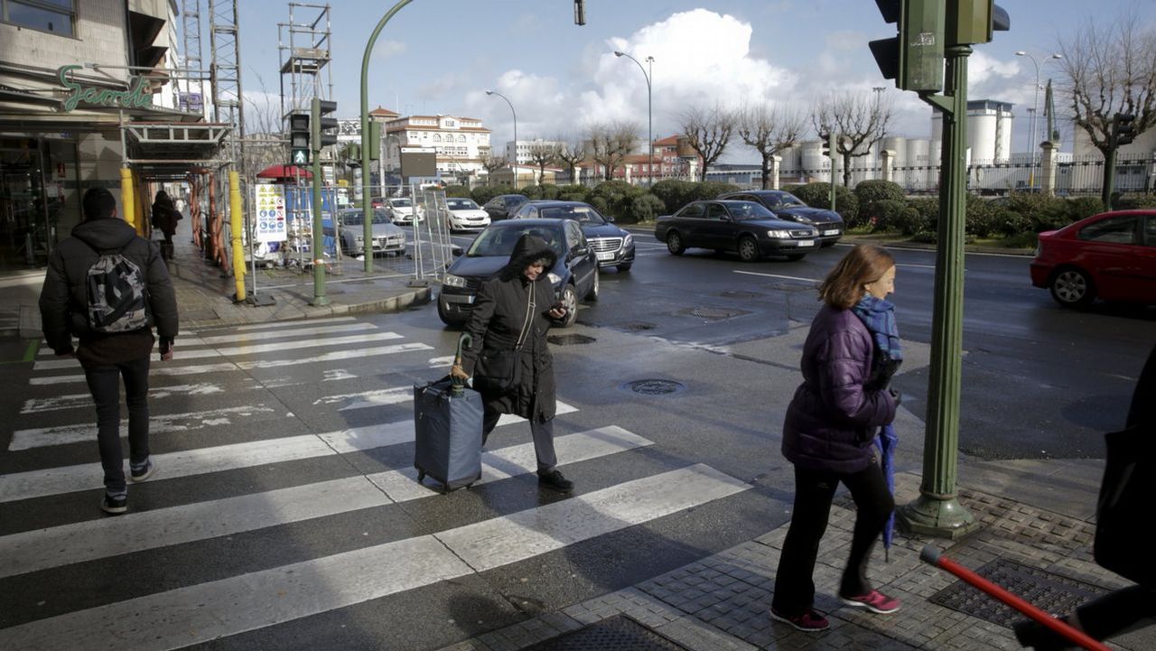 Herida Leve Una Joven En Un Atropello En Un Paso De Peatones En Juan Flórez