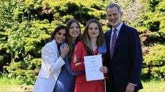 Tras superar los exmenes finales, la princesa Leonor ha celebrado su graduacin en el UWC Atlantic College de Gales.
