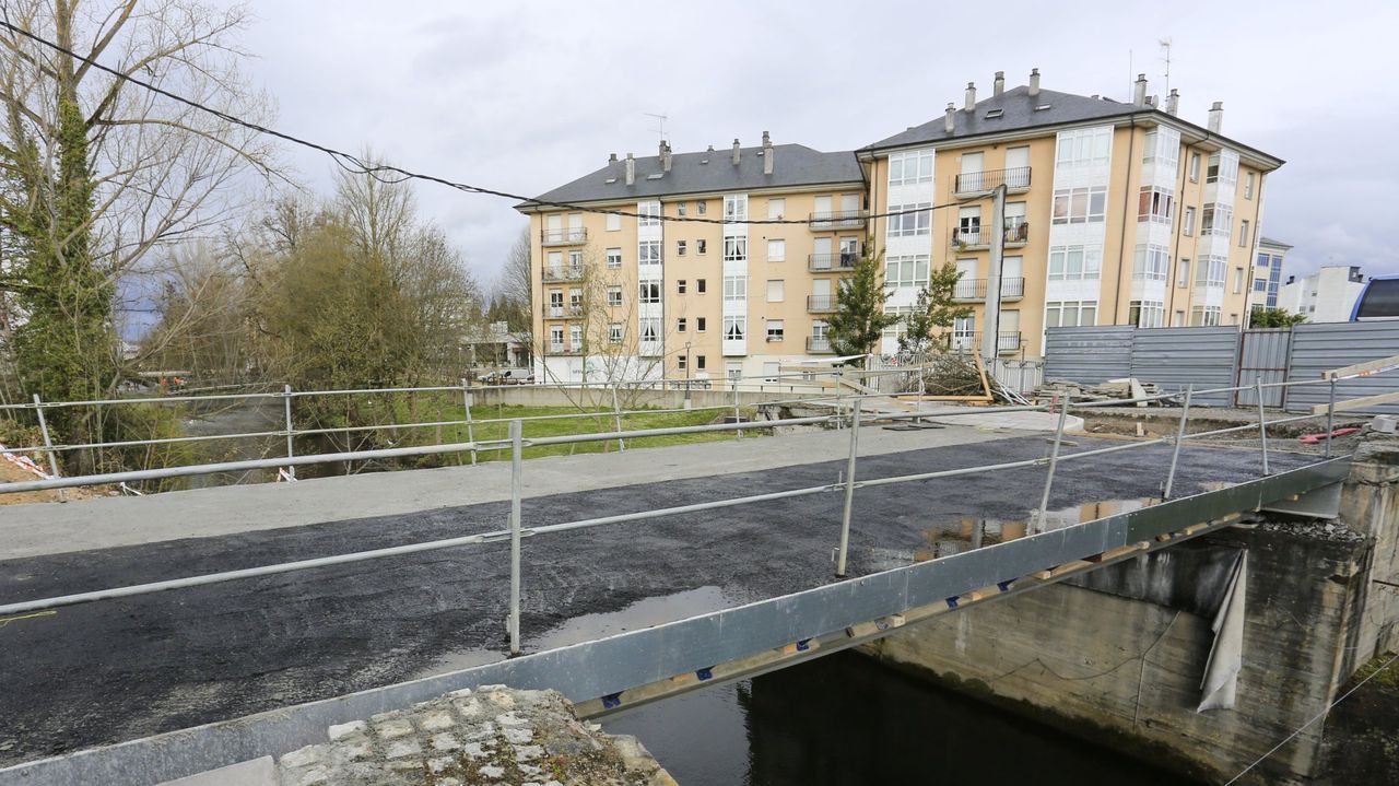 As es Casa Solance, la posada del siglo XVI recuperada por una pareja.Ponte Ribeira es ahora una pasarela metlica provisional que podr funcionar solo cuatro aos