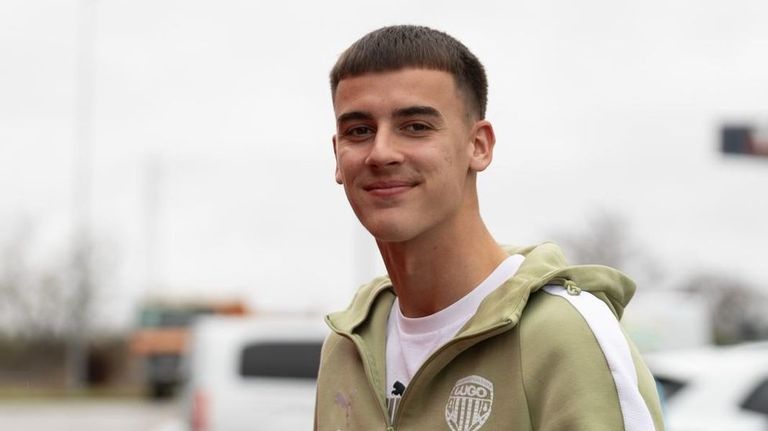 Ognjen Teofilovic, jugador del Lugo: «Jugaba de extremo cuando era más joven, mi coordinación nunca fue un problema»