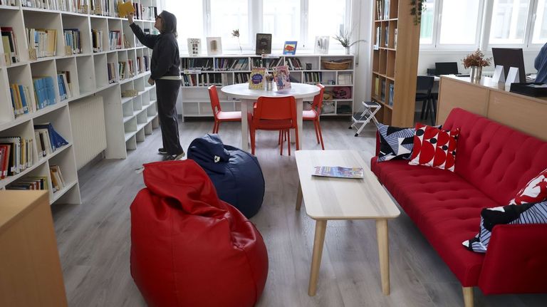 <span lang="gl">La Voz ofrece ás bibliotecas escolares unha acción de alfabetización mediática</span>