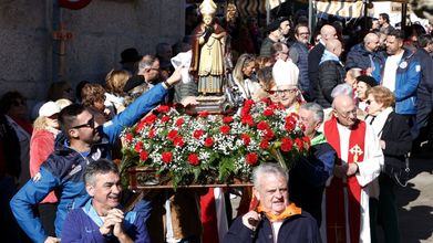 La celebración incluye también la procesión religiosa