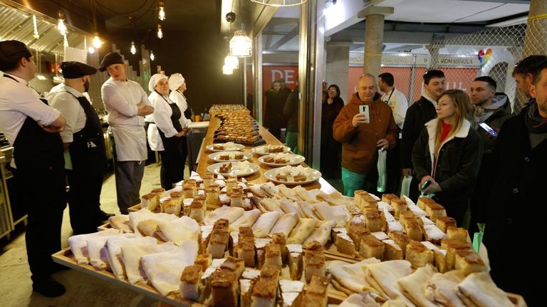 El Concello de Pontevedra recibe siete ofertas para los diez puestos vacantes del Gastroespazo