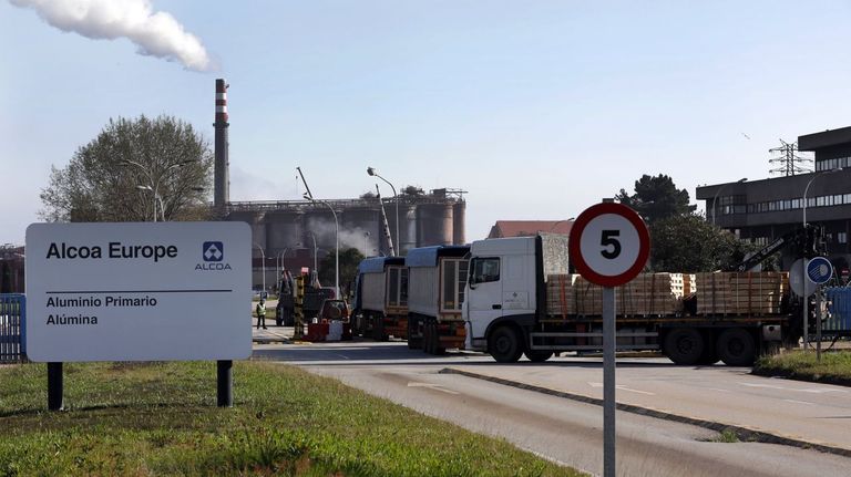 El Gobierno confirma que Alcoa tendrá hasta el 2031 para hacer el horno con los 40,4 millones del Perte concedidos