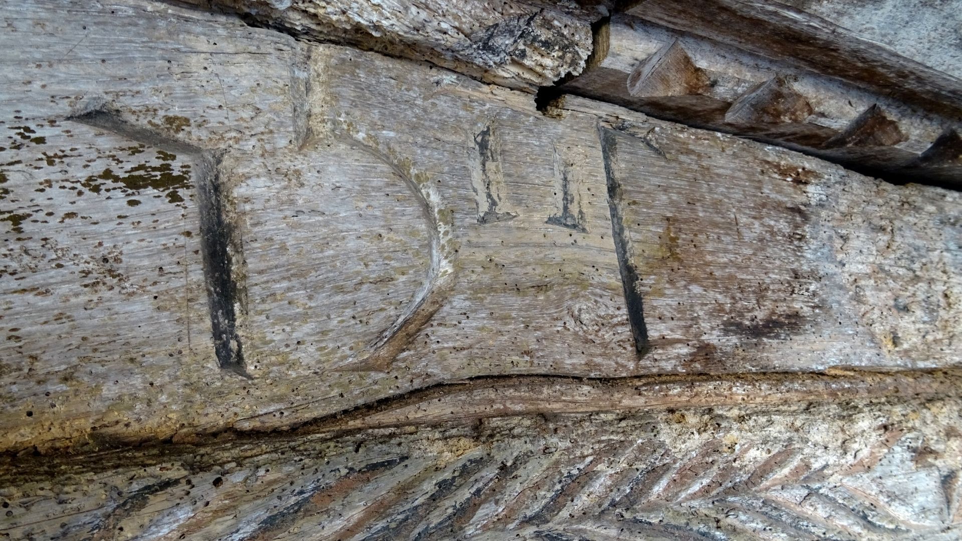 Este horro tiene la fecha de su construcción, con los números de la época, grabada en el liño: 1507