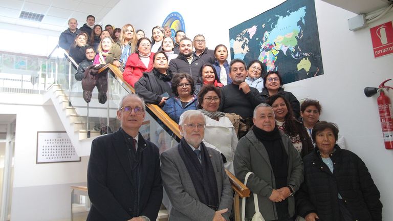 Una treintena de profesores hispanoamericanos «se forman» en el SEK-Atlántico