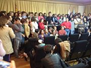Asamblea de trabajadores para pedir refuerzos para hacer el expurgo