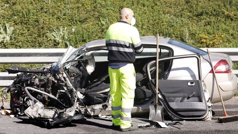 El vehículo contra el que chocó la vecina de Gondomar que murió en la AP-9 a su paso por Vigo