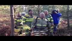 Rosa Quitana visita los trabajos de una brigada forestal