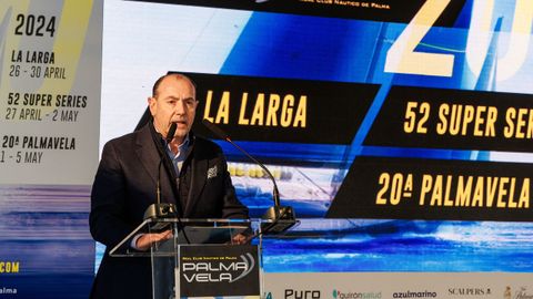 Rafael Gil, durante la presentacin de la vigsima edicin de la PalmaVela