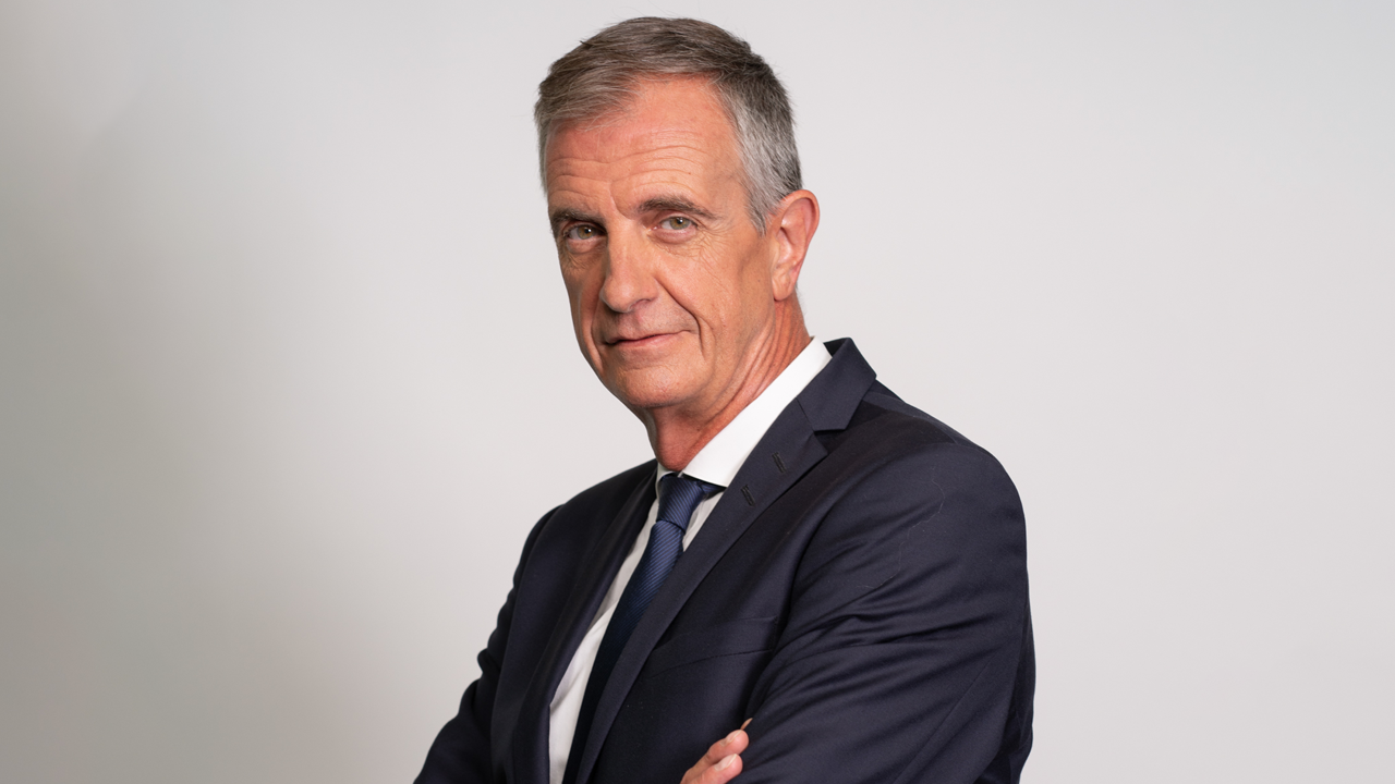 Esteban J�dar es catedr�tico de Endocrinolog�a en la facultad de Medicina de la Universidad Europea de Madrid.