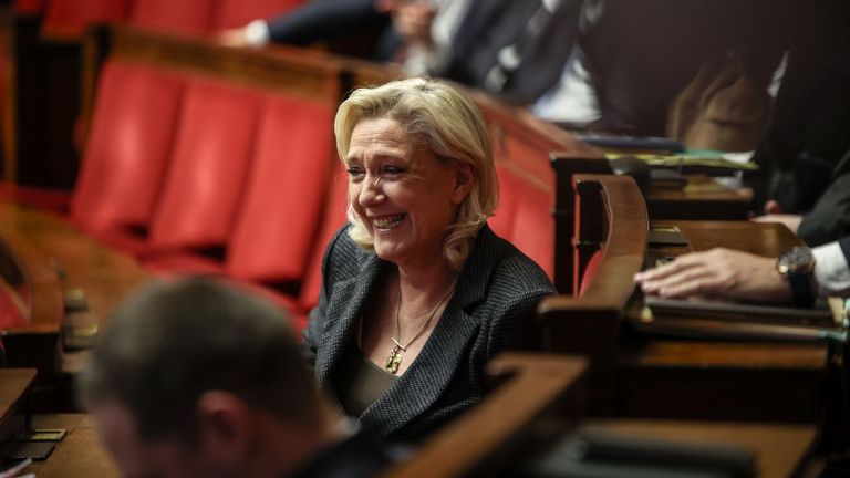 Nuevo revés a Le Pen en su batalla judicial contra su inhabilitación para cargo público