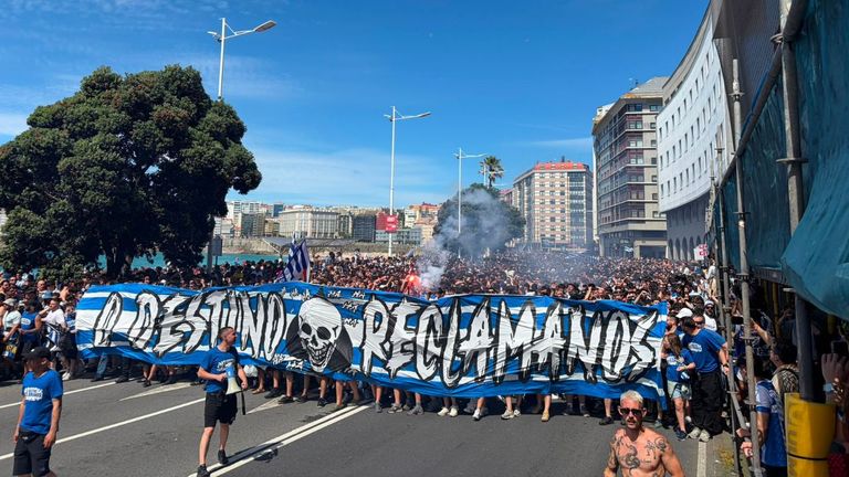 Las imágenes de la fiesta deportivista por el ascenso