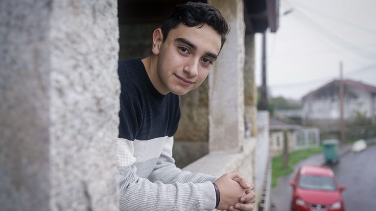 Un adolescente de Ourense que luchó contra la leucemia: «Estudiar me ayudaba a no agobiarme pensando en que tenía cáncer»
