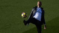 El entrenador del Real Madrid, Zinedine Zidane, durante una sesin de entrenamiento en la ciudad deportiva de Valdebebas