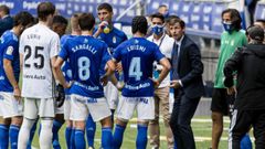 Ziganda hablando con sus jugadores en el encuentro ante Las Palmas