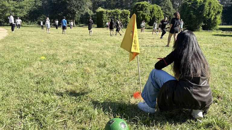 Sanitarios y docentes se unen en Pontevedra en un plan de ocio activo frente al sedentarismo de las pantallas