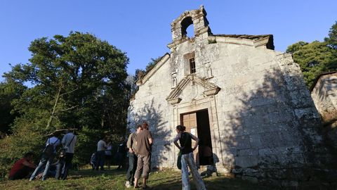 Fachada de la iglesia de Soutomerille, en Castroverde, po la cual litigan su propiedad el Obispado y Antón Valcarce