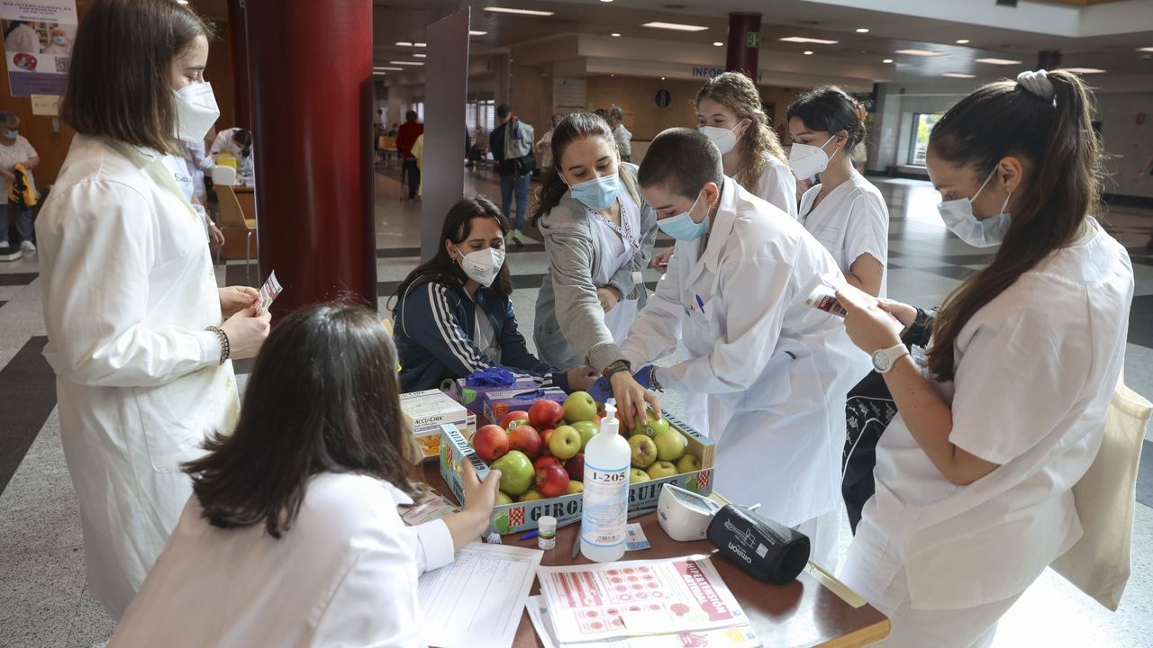 Mil quinientos enfermeros españoles solicitaron información para irse al extranjero en el 2023