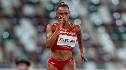 Ana Peleteiro, durante una competición