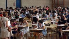 Imagen de un examen de oposicin para educacin infantil en el ao 2018 en Ourense