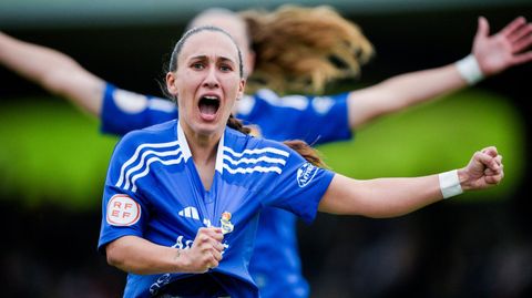 Sheila Garrido celebra su gol en el derbi asturiano femenino