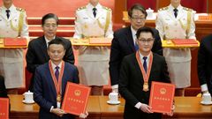 Los lderes de Alibaba y Tencent, Jack Ma y Pony Ma, en un acto reciente en Pekn