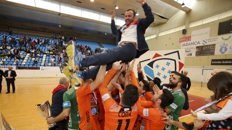 De David Rial a Juanma Marrube: relevo de entrenadores históricos en el Reyco Burela FS