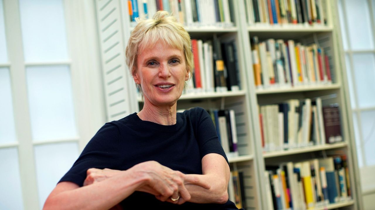 Kitesurf en A Illa.Siri Hustvedt, en el Instituto Cervantes de Londres