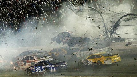 Accidente en la NASCAR en Daytona, Estados Unidos. 6 de julio. 