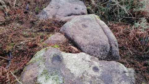 Estado de los petroglifos de Pontedeume antes de que fuesen daados esta semana