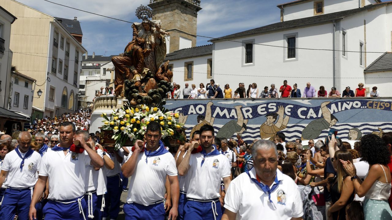 En la presentacin participaron representantes de los concellos por los que pasa el Camino Francs