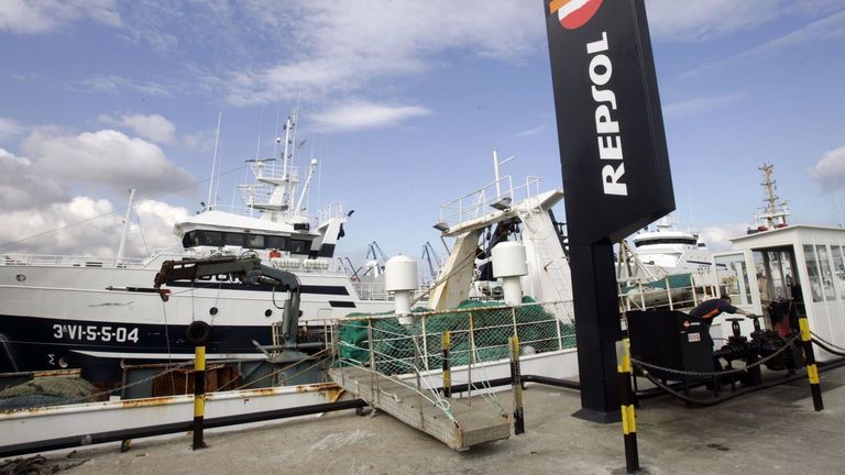 La flota pide una ayuda de 50 céntimos por litro para aliviar la subida del gasoil