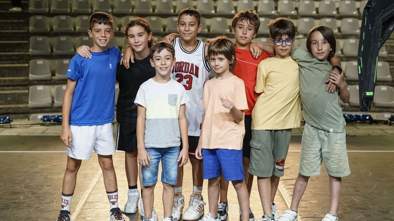Los pequeños artistas que participaron en el espectáculo «Margem»