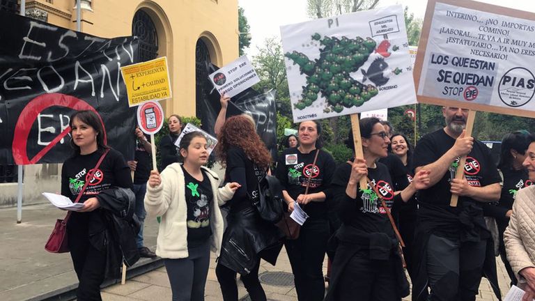 Interinos docentes, en la concentración celebrada en Oviedo