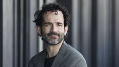 El cineasta y escritor murciano Luis López Carrasco, ganador del Premio Herralde de Novela 2023 con «El desierto blanco»