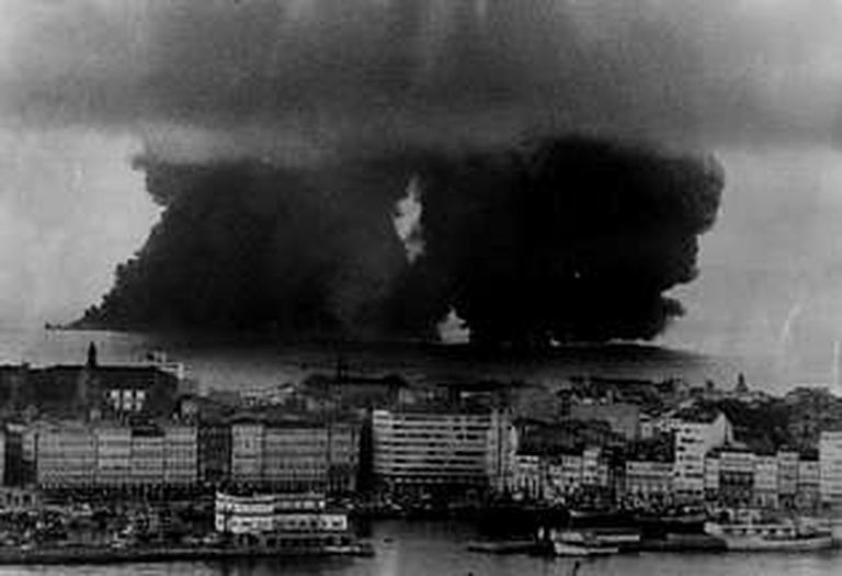 El cielo más negro que vio nunca A Coruña