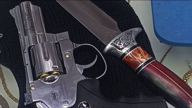 Detenida una mujer que atracó una joyería de Vigo con un revólver y encañonó al encargado