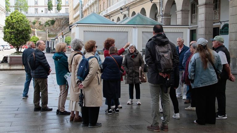 Cuánto cuesta y cuáles son los trámites para blindar un edificio en A Coruña ante las viviendas de uso turístico
