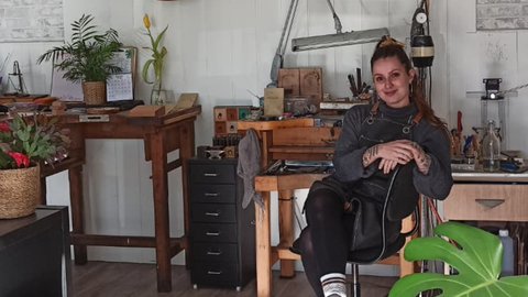 Alicia Tuya en su taller