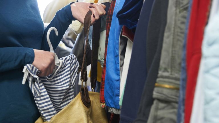 Los hurtos le cuestan 2.817 millones al comercio: aceite y colonia, en el top