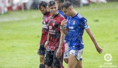 Sergio Tejera, con el brazalete de capit�n en el encuentro ante el Mirand�s