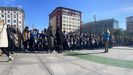Alumnado del colegio Compaa de Mara en la plaza de Espaa.