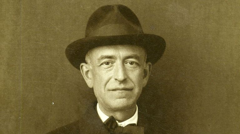 Manuel de Falla escribió y recibió 23.000 cartas, y ahora se pueden leer