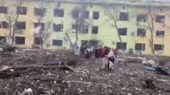 La destruccin del hospital infantil de Mariupol se atribuye a un ataque areo ruso durante un alto el fuego