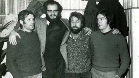 Rafael Pillado, José Luis Núñez, Manuel Amor Deus y José María Riobó Millán, recién salidos de la cárcel en febrero de 1976.