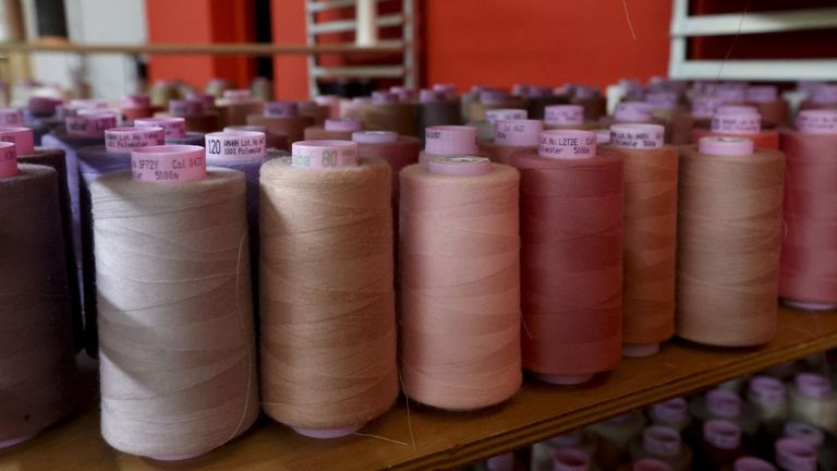 Respaldo autonómico a un centro de tratamiento de residuos textiles en Bergondo