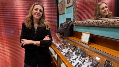 Pilar Argud�n es la quinta generaci�n de la joyer�a�Maingour